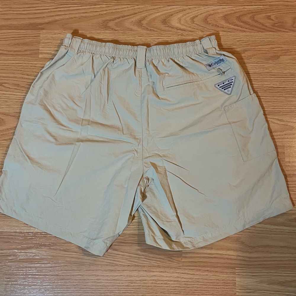 Columbia Light Tan Active Shorts